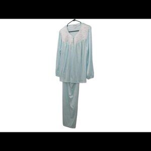 Vintage French Maid Womens Size Medium 2 Piece Aqua Blue Pyjamas​
